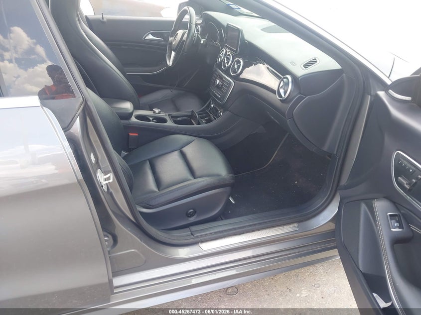 2014 Mercedes-benz Cla-klasse VIN WDDSJ4EB9EN049494 IAAI salvage auction — NORMAL WEAR, Original (Texas), sold $1,275 on 2026-07-15 (photo 5)