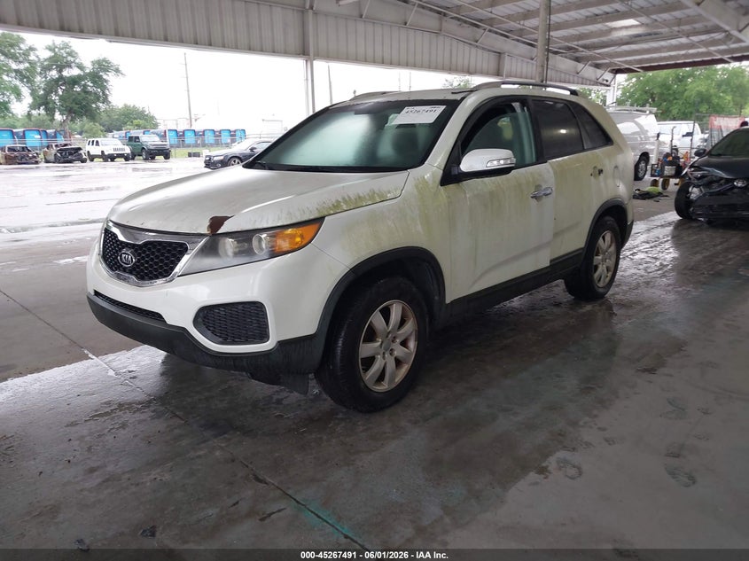 2012 Kia Sorento VIN 5XYKT4A25CG241784 IAAI salvage auction — NORMAL WEAR, Clear (Florida), sold $1,300 on 2026-07-15 (photo 2)