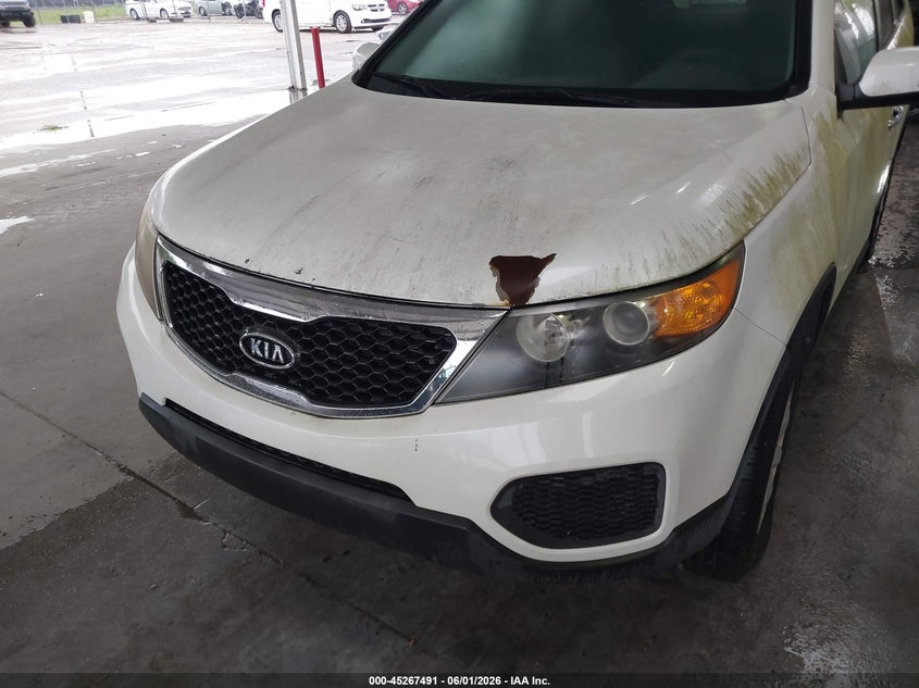 2012 Kia Sorento VIN 5XYKT4A25CG241784 IAAI salvage auction — NORMAL WEAR, Clear (Florida), sold $1,300 on 2026-07-15 (photo 6)