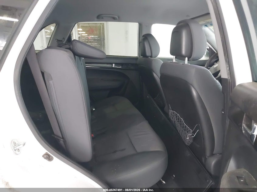 2012 Kia Sorento VIN 5XYKT4A25CG241784 IAAI salvage auction — NORMAL WEAR, Clear (Florida), sold $1,300 on 2026-07-15 (photo 8)