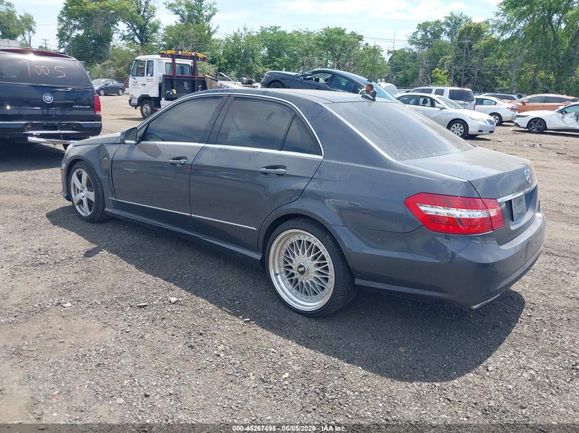 2011 Mercedes-benz E-class VIN WDDHF8HB5BA268650 IAAI salvage auction — NORMAL WEAR, Clear (New Jersey), sold $775 on 2026-07-06 (photo 3)