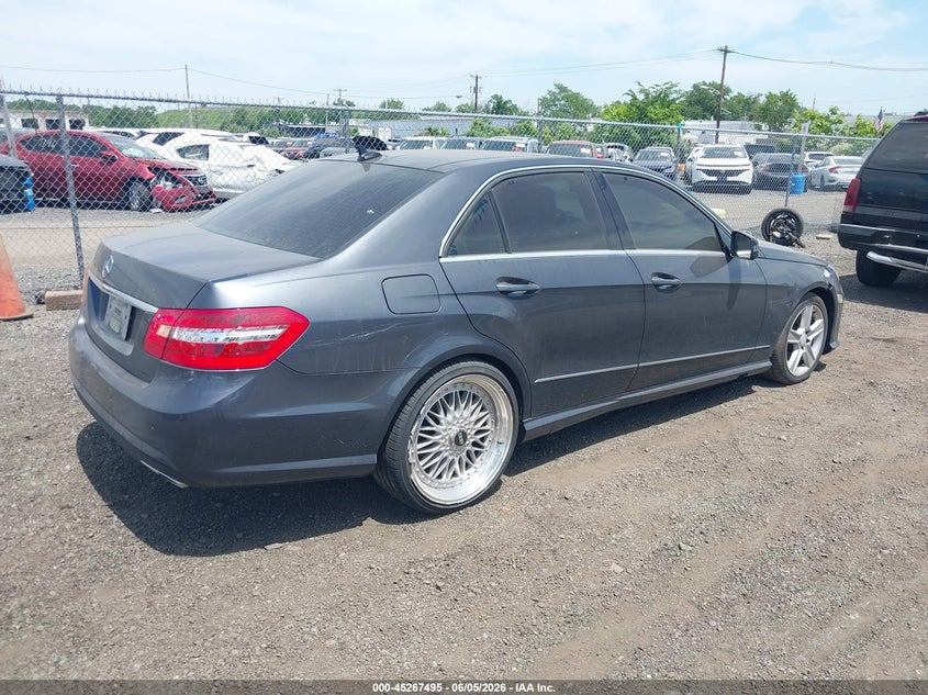 2011 Mercedes-benz E-class VIN WDDHF8HB5BA268650 IAAI salvage auction — NORMAL WEAR, Clear (New Jersey), sold $775 on 2026-07-06 (photo 4)