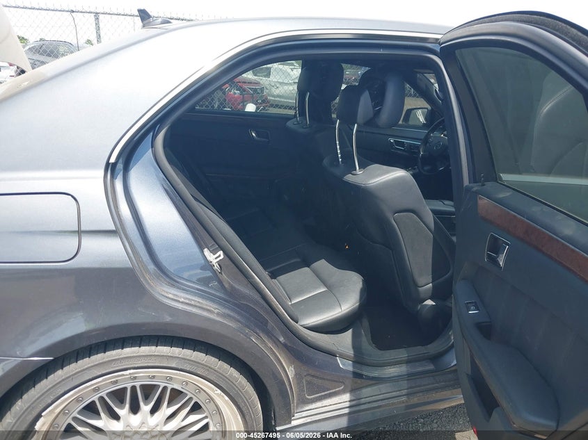 2011 Mercedes-benz E-class VIN WDDHF8HB5BA268650 IAAI salvage auction — NORMAL WEAR, Clear (New Jersey), sold $775 on 2026-07-06 (photo 8)