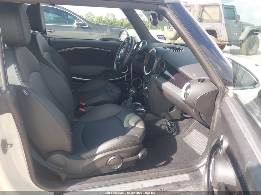 2011 Mini Cooper VIN WMWZP3C52BT249085 IAAI salvage auction — FRONT & REAR, Salvage (Texas), sold $925 on 2026-07-31 (photo 5)