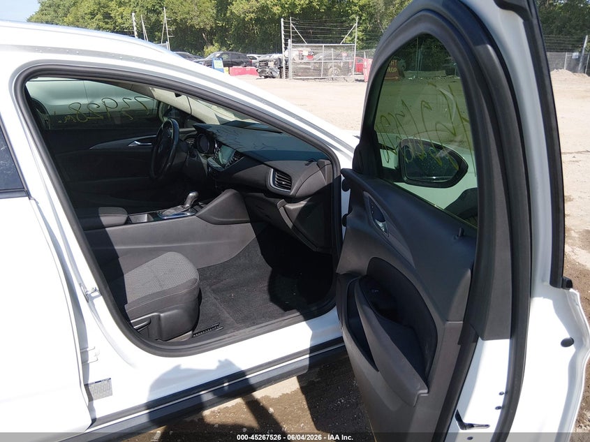 2018 Buick Regal VIN W04GU8SX4J1078606 IAAI salvage auction — LEFT FRONT, Salvage Title, sold $2,550 on 2026-07-18 (photo 5)