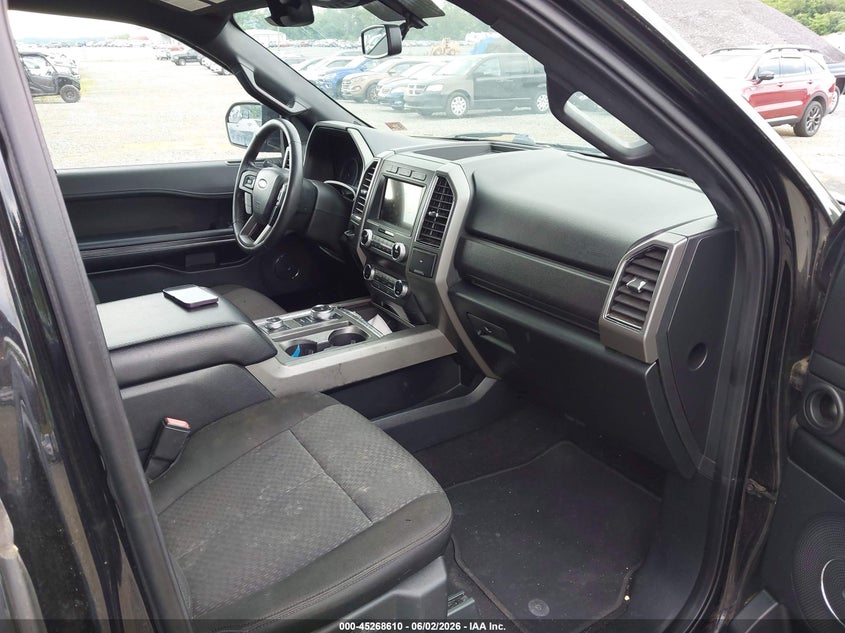 2019 Ford Expedition VIN 1FMJK1JT1KEA49724 IAAI salvage auction — NORMAL WEAR, Salvage Title, sold $5,600 on 2026-07-09 (photo 5)
