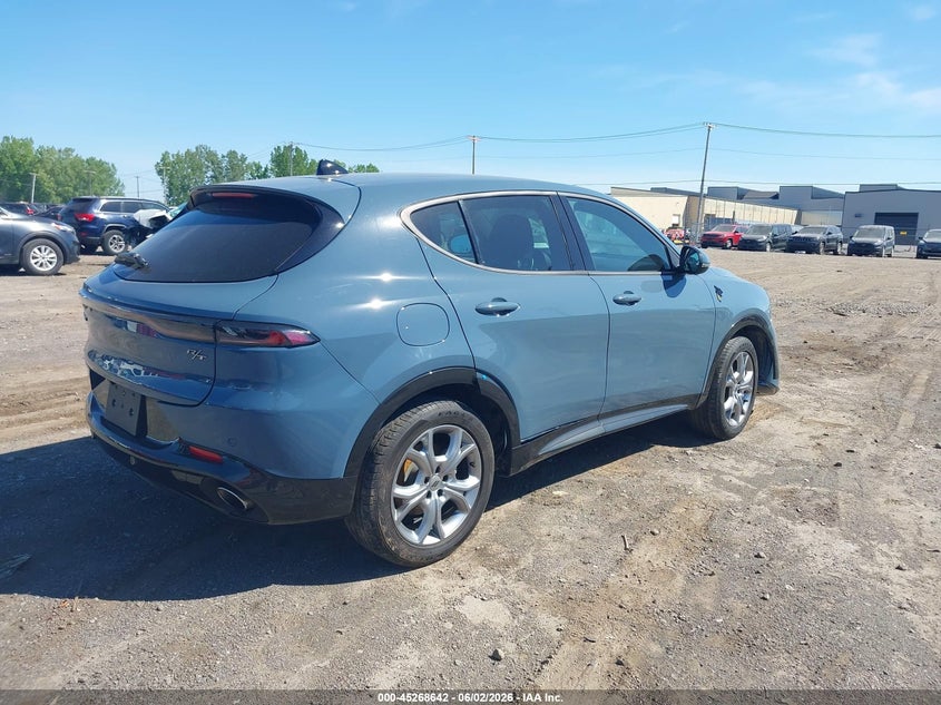 2024 Dodge Hornet VIN ZACPDFCW6R3A16109 IAAI salvage auction — FRONT END, Salvage Title, sold $5,650 on 2026-07-15 (photo 4)