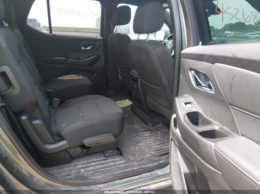 2022 Chevrolet Traverse VIN 1GNEVGKW4NJ168136 IAAI salvage auction — HAIL, Salvage (Minnesota), sold $8,100 on 2026-07-29 (photo 8)