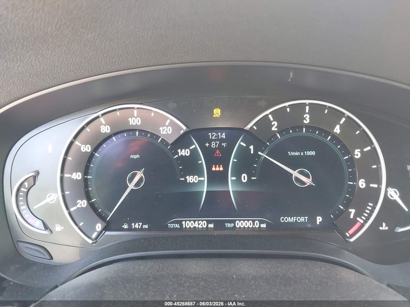 2019 BMW 5er VIN WBAJE5C5XKWE66299 IAAI salvage auction — LEFT SIDE, Salvage Title, sold $10,250 on 2026-07-22 (photo 7)