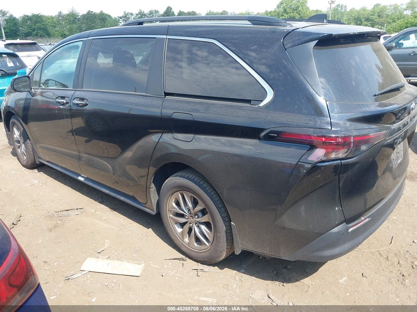 2024 Toyota Sienna VIN 5TDJRKEC6RS209990 IAAI salvage auction — WATER/FLOOD, Salvage Title, sold $13,775 on 2026-07-28 (photo 3)