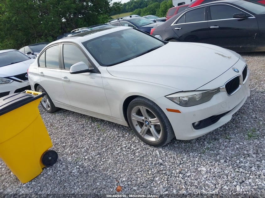 2014 BMW 3er VIN WBA3A5G51ENP31150 IAAI salvage auction — HAIL, Salvage Title, sold $2,000 on 2026-07-06 (photo 1)