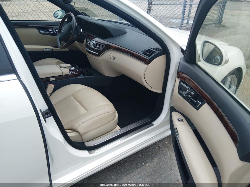 2009 Mercedes-benz S class VIN WDDNG71X69A271857 IAAI salvage auction — NORMAL WEAR, Clear (Louisiana), sold $1,250 on 2026-07-13 (photo 5)