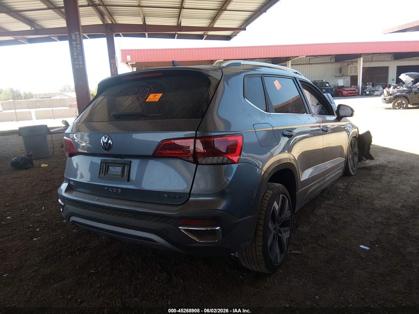 2022 Volkswagen Taos VIN 3VVJX7B22NM020912 IAAI salvage auction — ROLLOVER, Salvage Title, sold $750 on 2026-08-13 (photo 4)