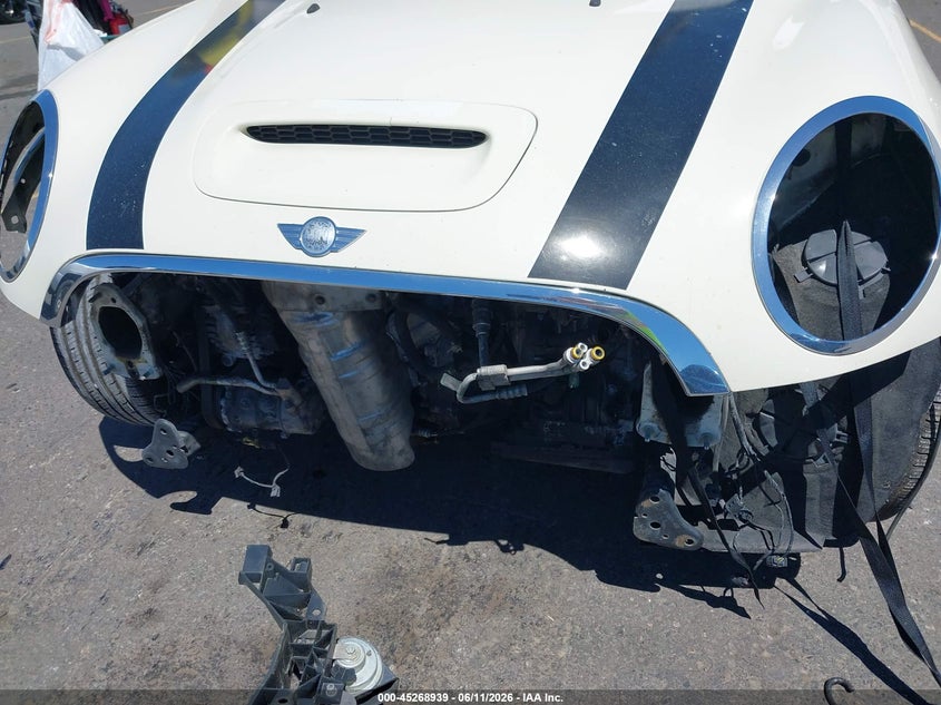 2008 Mini Cooper VIN WMWMF73588TV35116 IAAI salvage auction — NORMAL WEAR, Clear-Dealer Only (Washington), sold $100 on 2026-07-09 (photo 6)