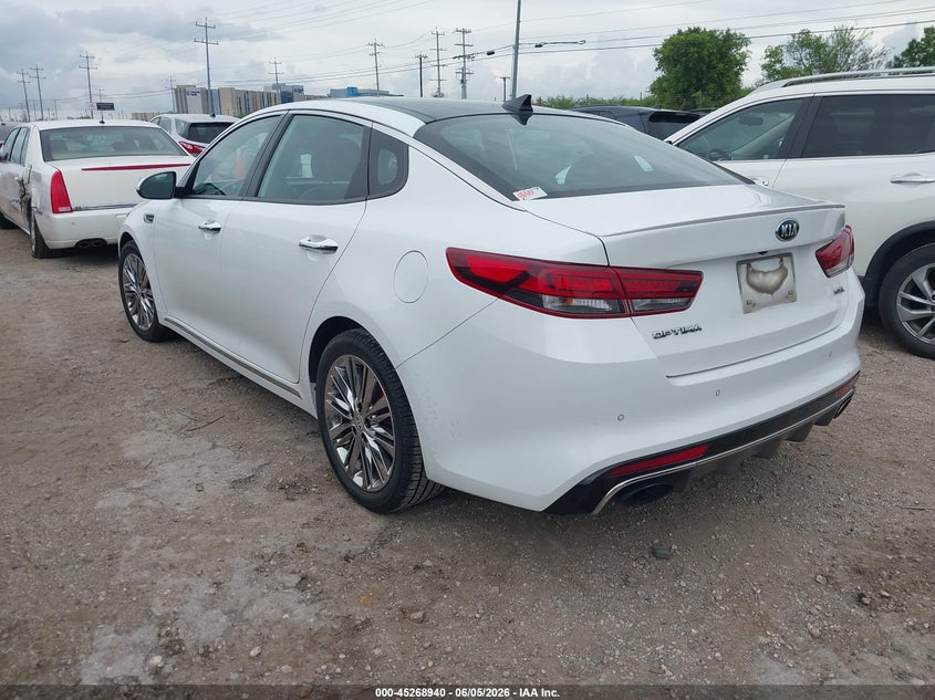 2018 Kia Optima VIN 5XXGV4L20JG204687 IAAI salvage auction — SIDE, Salvage Title, sold $3,550 on 2026-07-29 (photo 3)