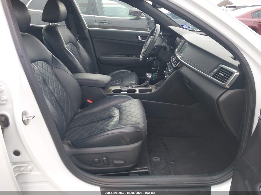 2018 Kia Optima VIN 5XXGV4L20JG204687 IAAI salvage auction — SIDE, Salvage Title, sold $3,550 on 2026-07-29 (photo 5)
