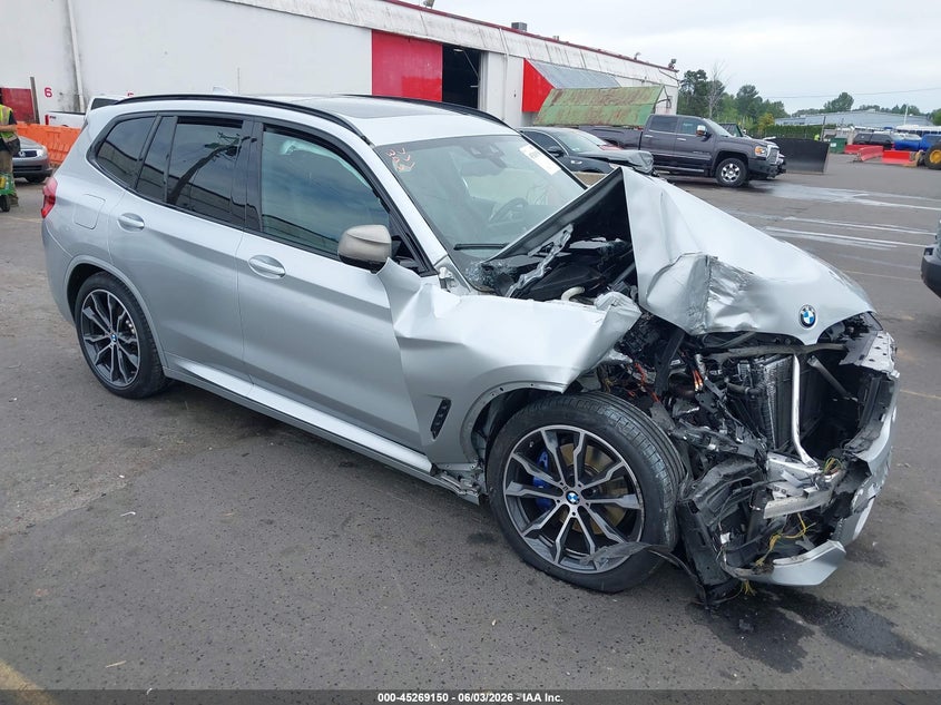 2019 BMW X3 VIN 5UXTS3C56KLR72363 — IAAI salvage auction photo