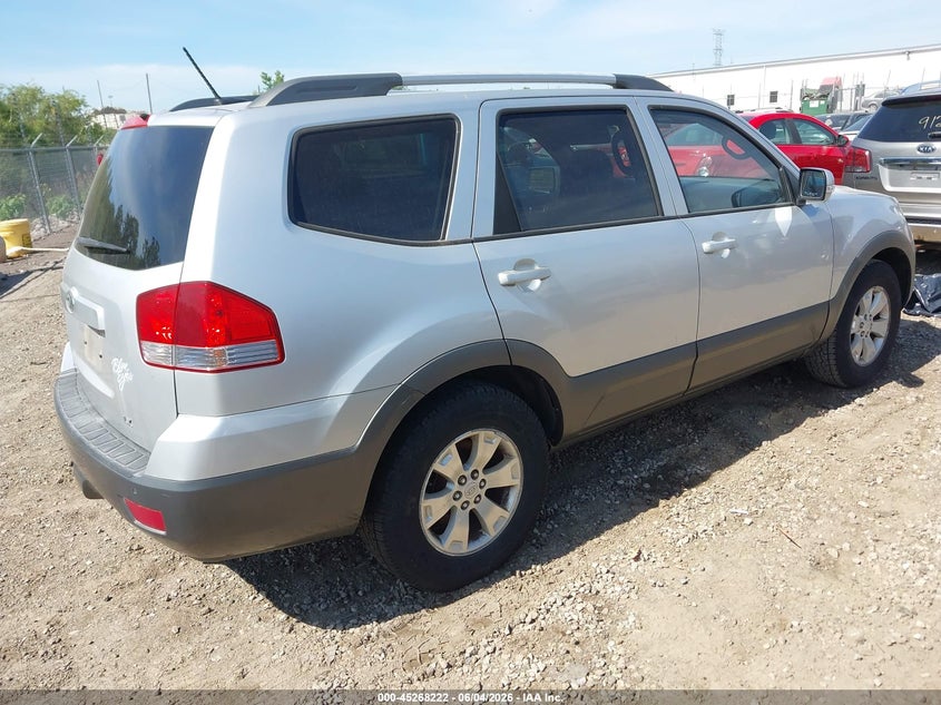2009 Kia Borrego VIN KNDJJ741895035026 IAAI salvage auction — NORMAL WEAR, Clear (Illinois), sold $500 on 2026-07-08 (photo 4)