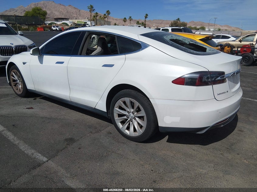 2013 Tesla Model s VIN 5YJSA1CN6DFP20879 IAAI salvage auction — REAR END, Clear (Nevada), sold $1,500 on 2026-07-31 (photo 3)