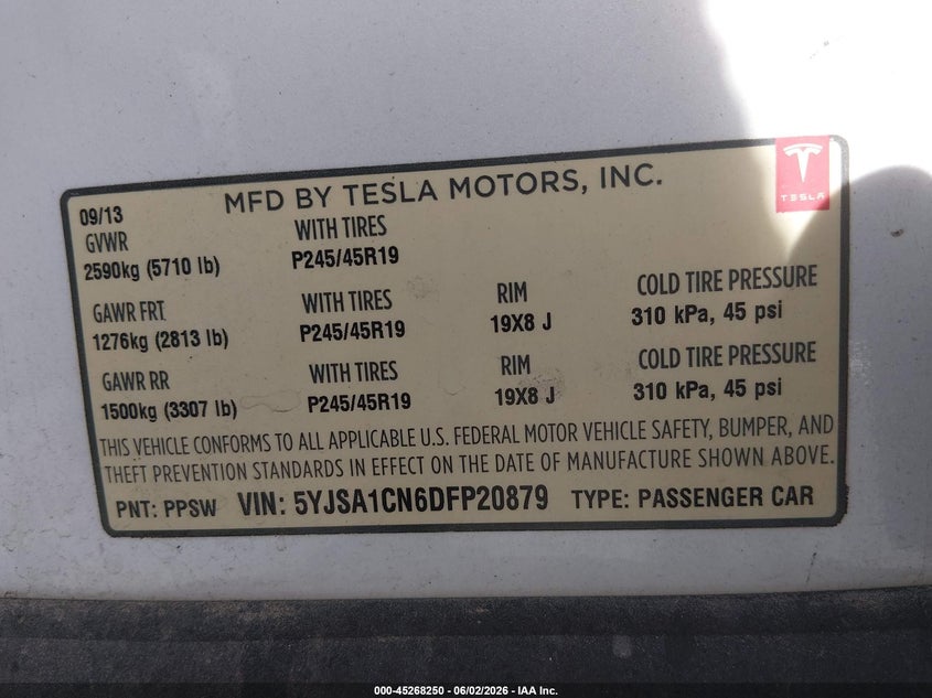 2013 Tesla Model s VIN 5YJSA1CN6DFP20879 IAAI salvage auction — REAR END, Clear (Nevada), sold $1,500 on 2026-07-31 (photo 9)