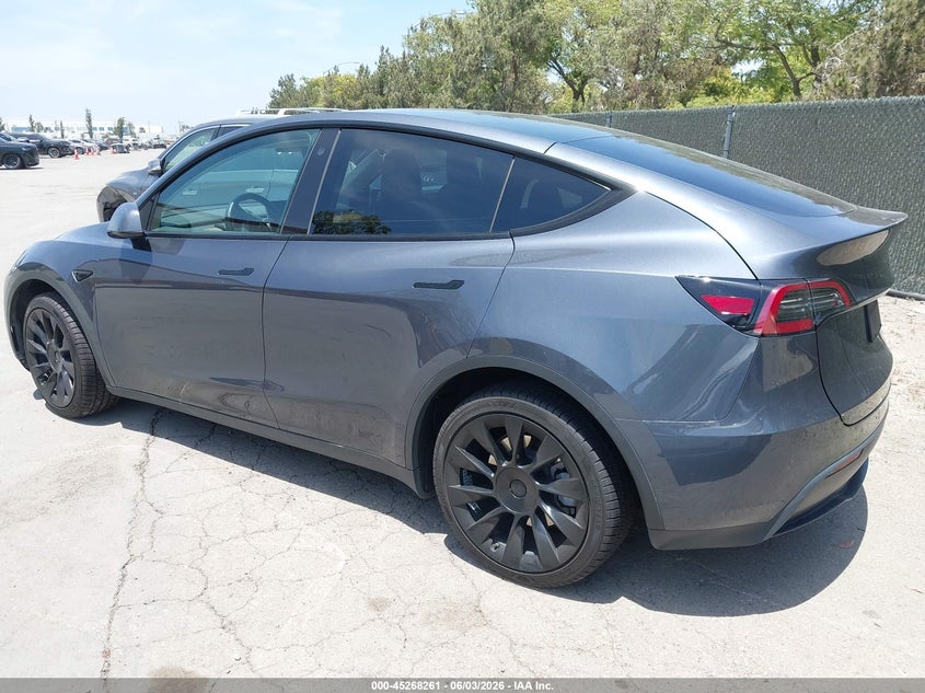 2023 Tesla Model y VIN 7SAYGDEE3PA057217 IAAI salvage auction — RIGHT REAR, Salvage (California), sold $10,550 on 2026-07-06 (photo 3)