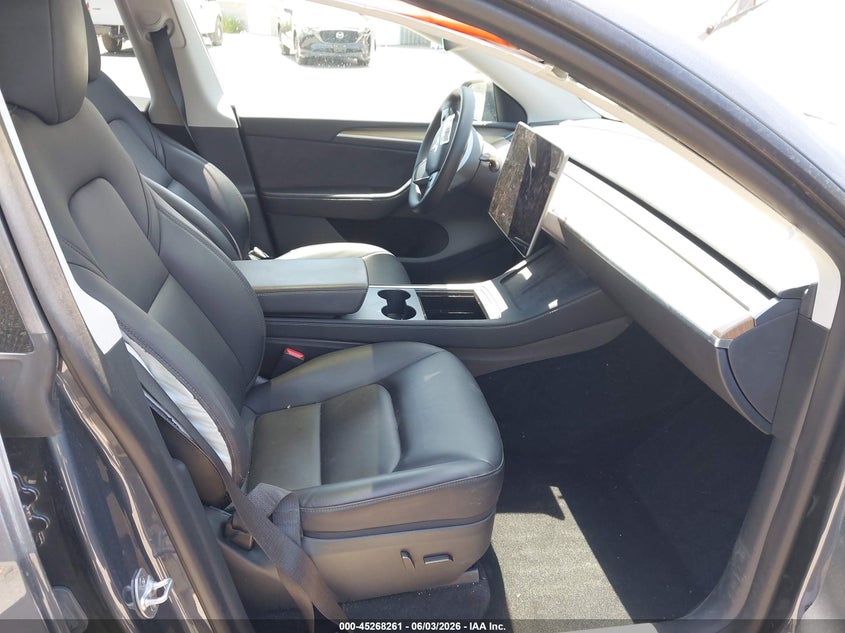 2023 Tesla Model y VIN 7SAYGDEE3PA057217 IAAI salvage auction — RIGHT REAR, Salvage (California), sold $10,550 on 2026-07-06 (photo 5)