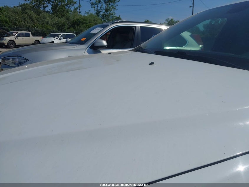 2017 Jeep Grand cherokee VIN 1C4RJFBG4HC810419 IAAI salvage auction — HAIL, Salvage Title, sold $4,500 on 2026-07-11 (photo 6)