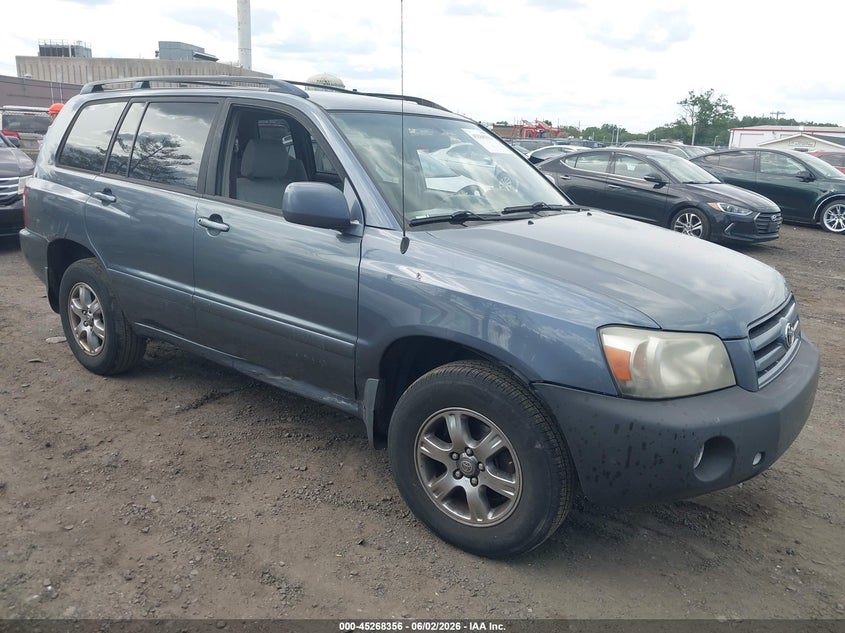 2005 Toyota Highlander VIN JTEEP21A050090953 IAAI salvage auction — NORMAL WEAR, Clear (New Jersey), sold $1,025 on 2026-07-13 (photo 1)
