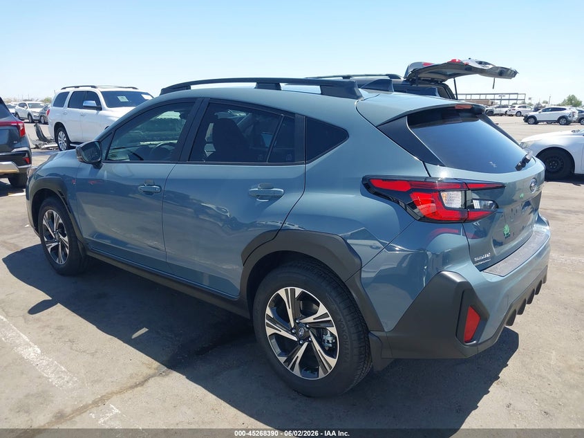 2025 Subaru Xv VIN JF2GUHDC8S8238321 IAAI salvage auction — SIDE, Salvage Title, sold $9,525 on 2026-07-14 (photo 3)