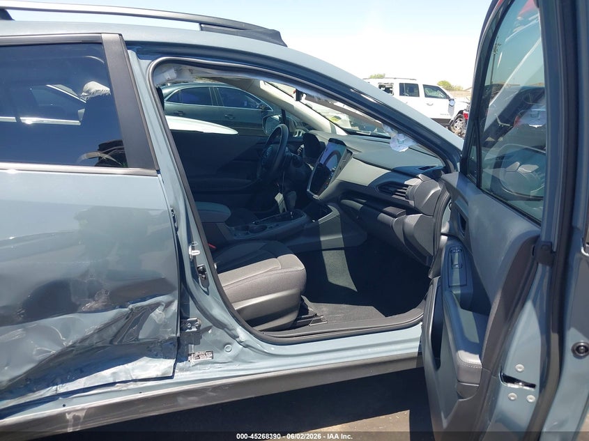 2025 Subaru Xv VIN JF2GUHDC8S8238321 IAAI salvage auction — SIDE, Salvage Title, sold $9,525 on 2026-07-14 (photo 5)