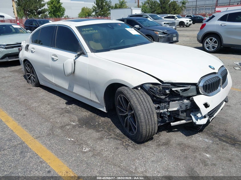 2020 BMW 3er VIN WBA5R1C08LFH36716 IAAI salvage auction — NORMAL WEAR, Clear (Oklahoma), sold $4,800 on 2026-07-14 (photo 1)