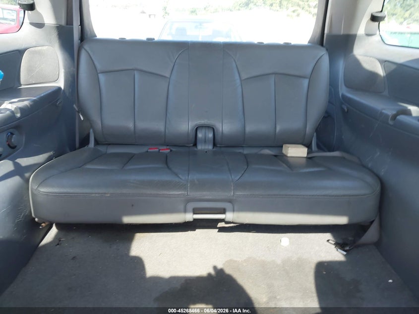 2004 Mazda Mpv VIN JM3LW28J440504651 IAAI salvage auction — LEFT REAR, Repossession Paperwork (South Carolina), sold $400 on 2026-07-14 (photo 8)