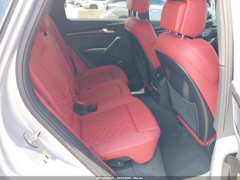 2024 Audi Sq5 sportback VIN WA124AFY6R2043785 IAAI salvage auction — HAIL, Original (Texas), sold $19,200 on 2026-07-29 (photo 8)