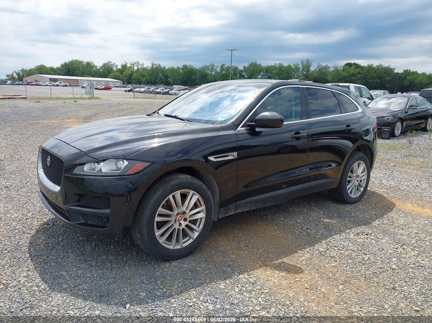 2020 Jaguar F-pace VIN SADCK2GX4LA635683 IAAI salvage auction — NORMAL WEAR, Clear (Virginia), sold $2,975 on 2026-07-16 (photo 2)