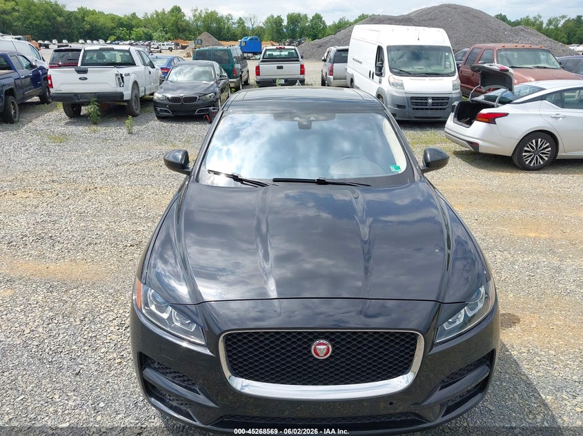 2020 Jaguar F-pace VIN SADCK2GX4LA635683 IAAI salvage auction — NORMAL WEAR, Clear (Virginia), sold $2,975 on 2026-07-16 (photo 6)