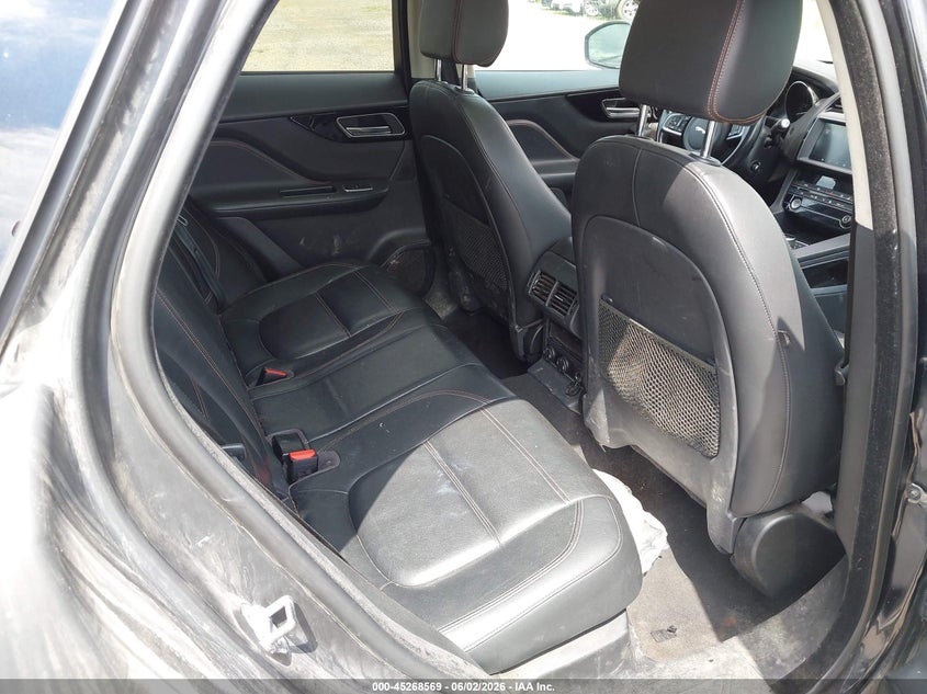 2020 Jaguar F-pace VIN SADCK2GX4LA635683 IAAI salvage auction — NORMAL WEAR, Clear (Virginia), sold $2,975 on 2026-07-16 (photo 8)