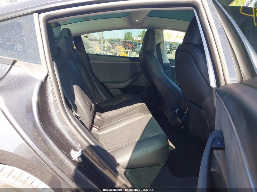 2025 Tesla Model 3 VIN 5YJ3E1EB5SF064926 IAAI salvage auction — UNDERCARRIAGE, Salvage Title, sold $17,600 on 2026-07-09 (photo 8)