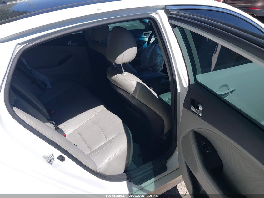 2015 Kia Optima VIN 5XXGN4A77FG464560 IAAI salvage auction — FRONT END, Salvage (Indiana), sold $300 on 2026-07-22 (photo 8)