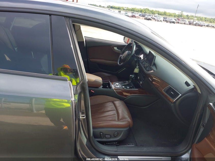 2015 Audi A7 VIN WAU2GBFCXFN003692 IAAI salvage auction — HAIL, Salvage Title, sold $2,100 on 2026-08-14 (photo 5)