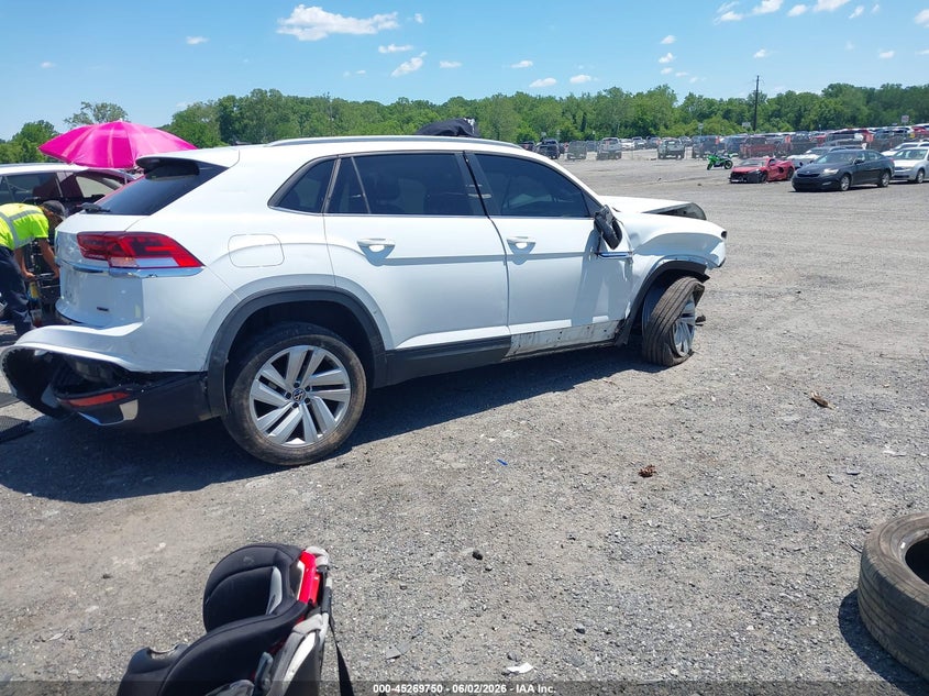 2020 Volkswagen Atlas cross sport VIN 1V26E2CA4LC211778 IAAI salvage auction — FRONT END, Salvage - Greater Than 75% (Maryland), sold $1,400 on 2026-08-01 (photo 4)
