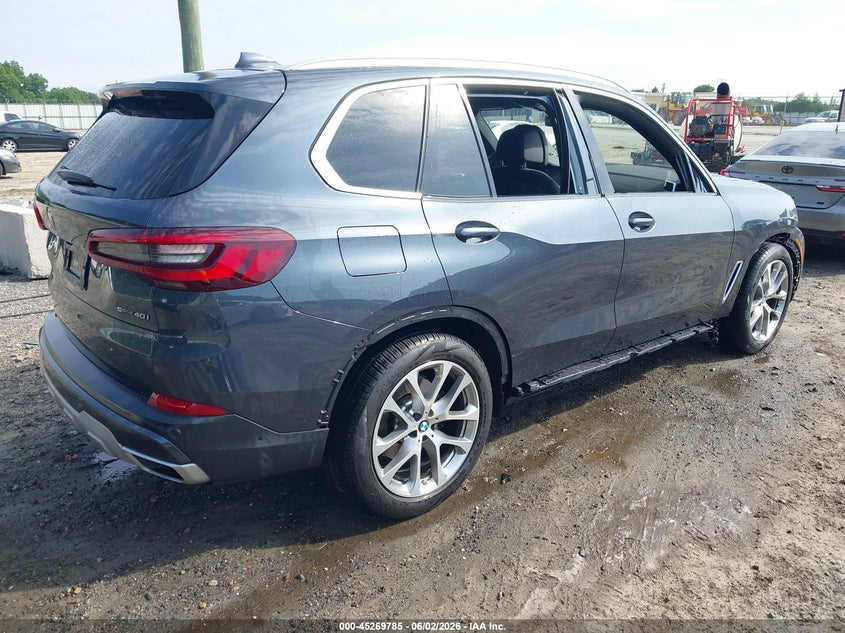 2022 BMW X5 VIN 5UXCR4C03N9M04689 IAAI salvage auction — RIGHT FRONT, Salvage Title, sold $16,800 on 2026-07-09 (photo 4)