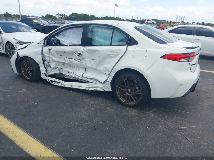 2024 Toyota Corolla VIN 5YFB4MCEXRP183230 IAAI salvage auction — SIDE, Salvage Title, sold $3,850 on 2026-07-16 (photo 3)