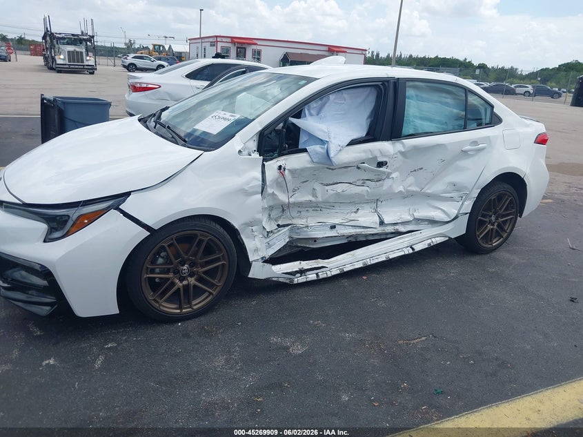 2024 Toyota Corolla VIN 5YFB4MCEXRP183230 IAAI salvage auction — SIDE, Salvage Title, sold $3,850 on 2026-07-16 (photo 6)