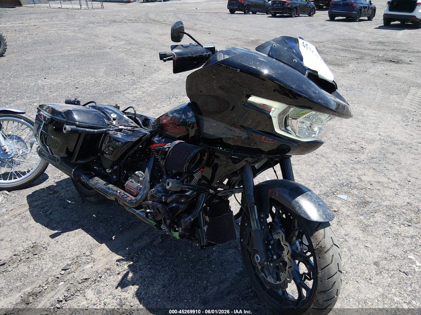 2024 Harley-Davidson FLTRXSTSE VIN 1HD1TL818RB957213 — IAAI salvage auction photo