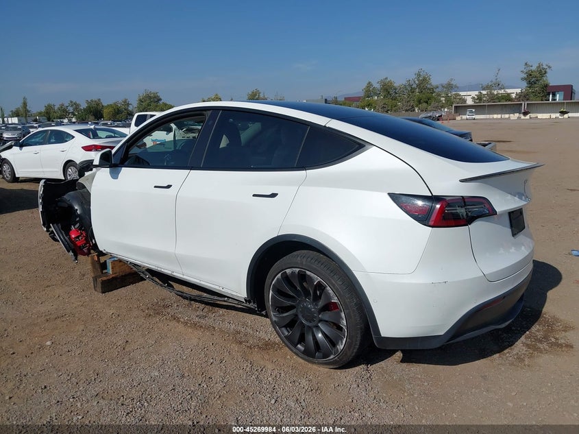 2022 Tesla Model y VIN 7SAYGDEF2NF346369 IAAI salvage auction — LEFT FRONT, Salvage Title, sold $6,700 on 2026-07-23 (photo 3)