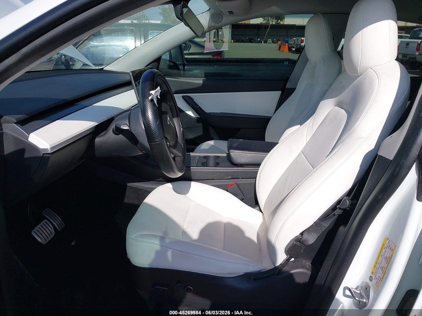 2022 Tesla Model y VIN 7SAYGDEF2NF346369 IAAI salvage auction — LEFT FRONT, Salvage Title, sold $6,700 on 2026-07-23 (photo 5)