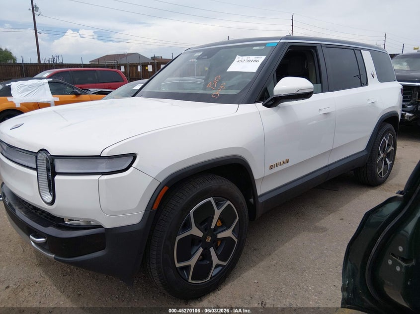 2023 Rivian R1s VIN 7PDSGABA6PN004916 IAAI salvage auction — THEFT, Salvage Title, sold $37,000 on 2026-07-16 (photo 2)