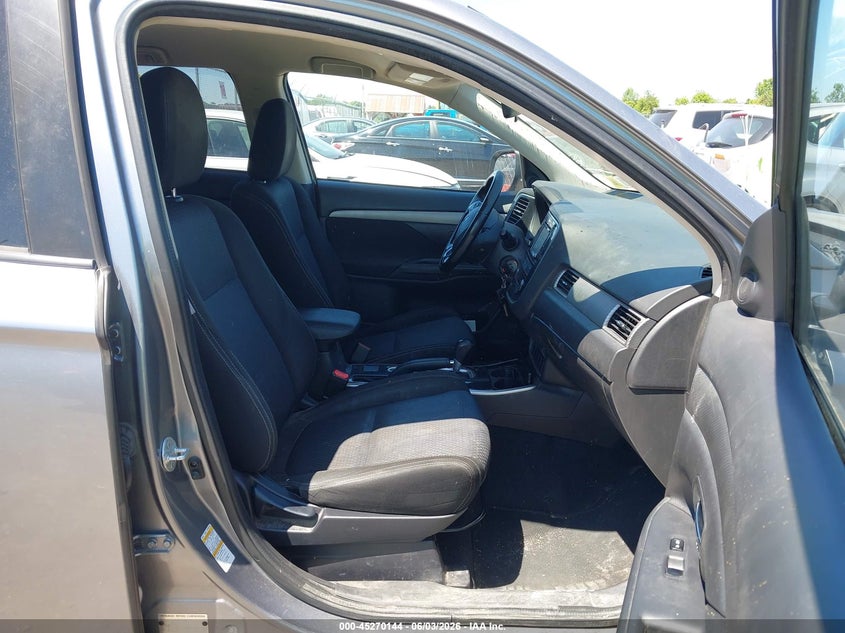 2017 Mitsubishi Outlander VIN JA4AZ2A31HZ022007 IAAI salvage auction — FRONT END, Mv-907A (New York), sold $2,575 on 2026-07-30 (photo 5)