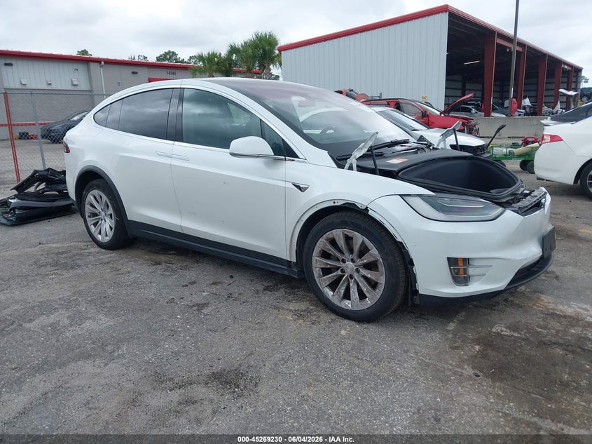 2020 Tesla Model x VIN 5YJXCAE23LF232653 IAAI salvage auction — FRONT & REAR, Salvage Title, sold $6,600 on 2026-07-30 (photo 1)
