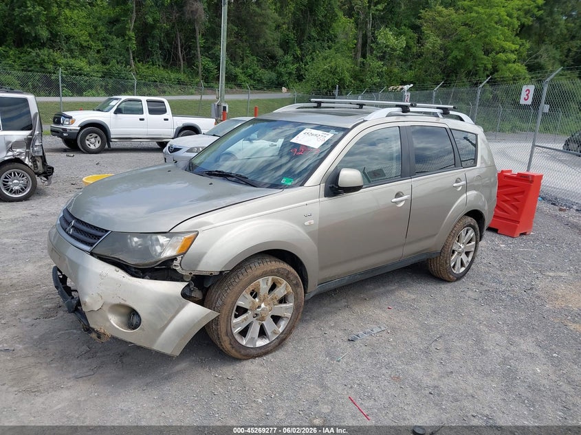 2008 Mitsubishi Outlander VIN JA4MT41X68Z002669 IAAI salvage auction — FRONT & REAR, Clear (Virginia), sold $25 on 2026-07-28 (photo 2)